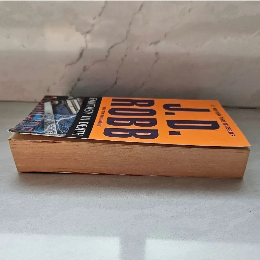 J.D. Robb 'Fantasy in Death' Paperback